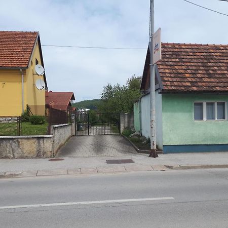 Ferienwohnung Moj Dan Ogulin Exterior foto